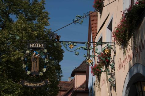 Rothenberg - Hotel Sign - ©Derek Chambers